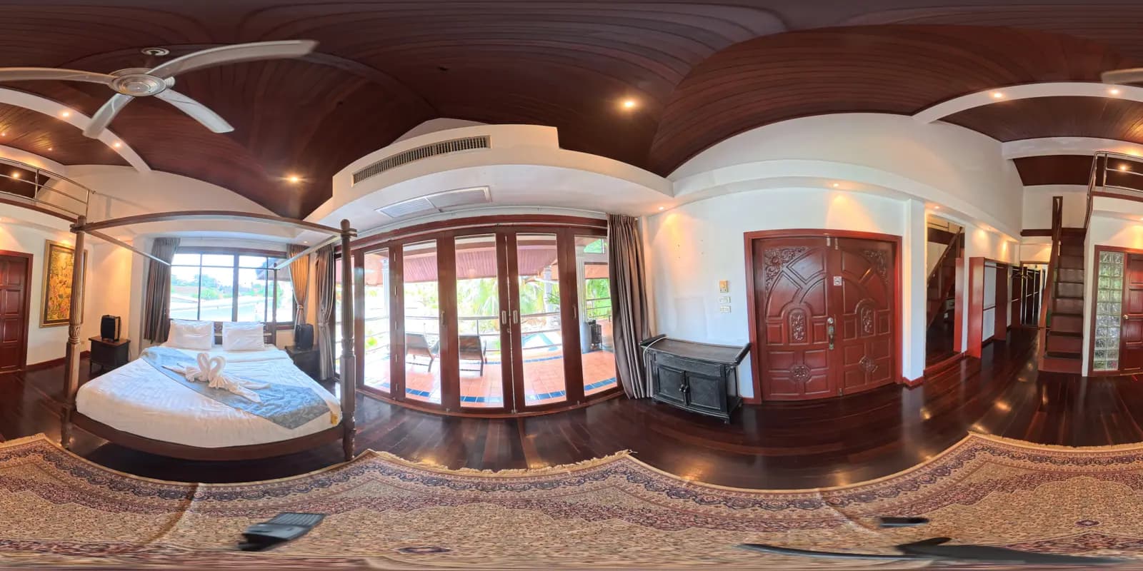 Deluxe Garden Room